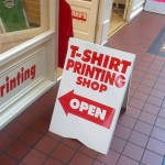 How to Start a T-Shirt Business