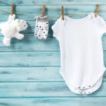 4 Reasons to Buy Wholesale Baby Onesies