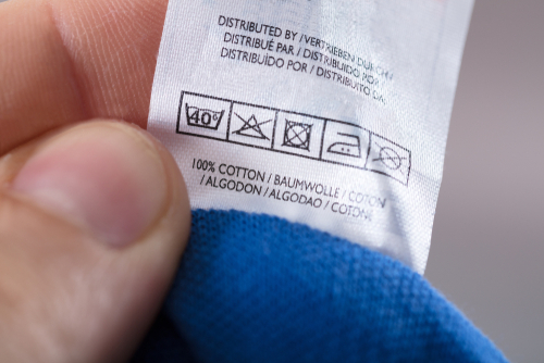 tag showing washing instructions