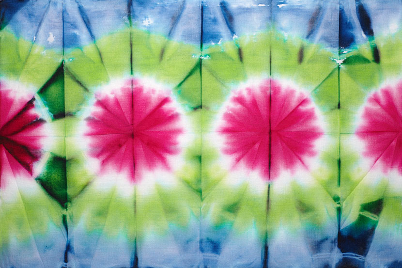 Your Guide to the Best – and Worst – Fabrics for Tie Dye