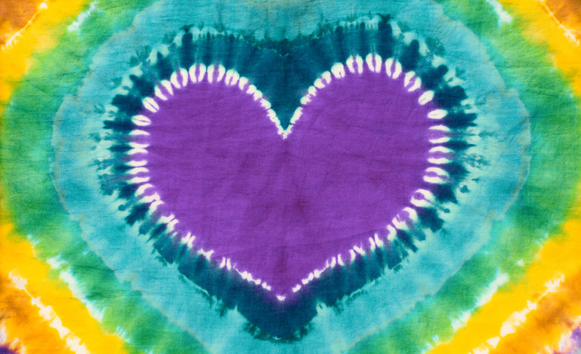 heart tie dye pattern